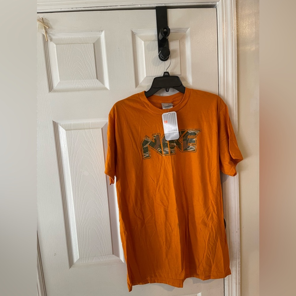 Nike Men’s T-Shirt